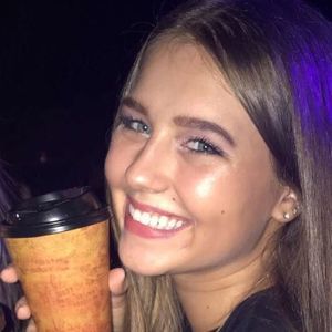 Meet your Posher, Caleigh